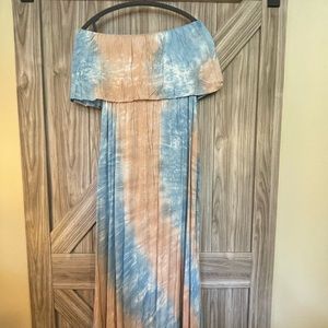 Aakaa Dress Brand New